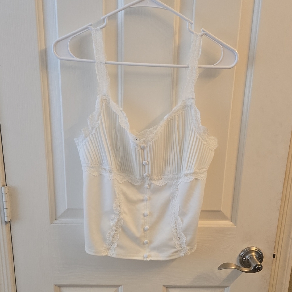 Elegant White Lace Trimmed Women's Top